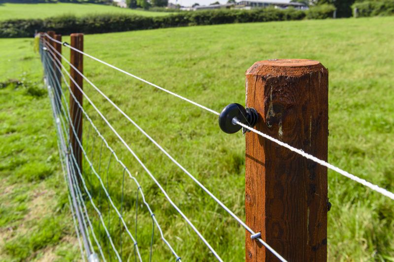 Proper Fence Height and Spacing